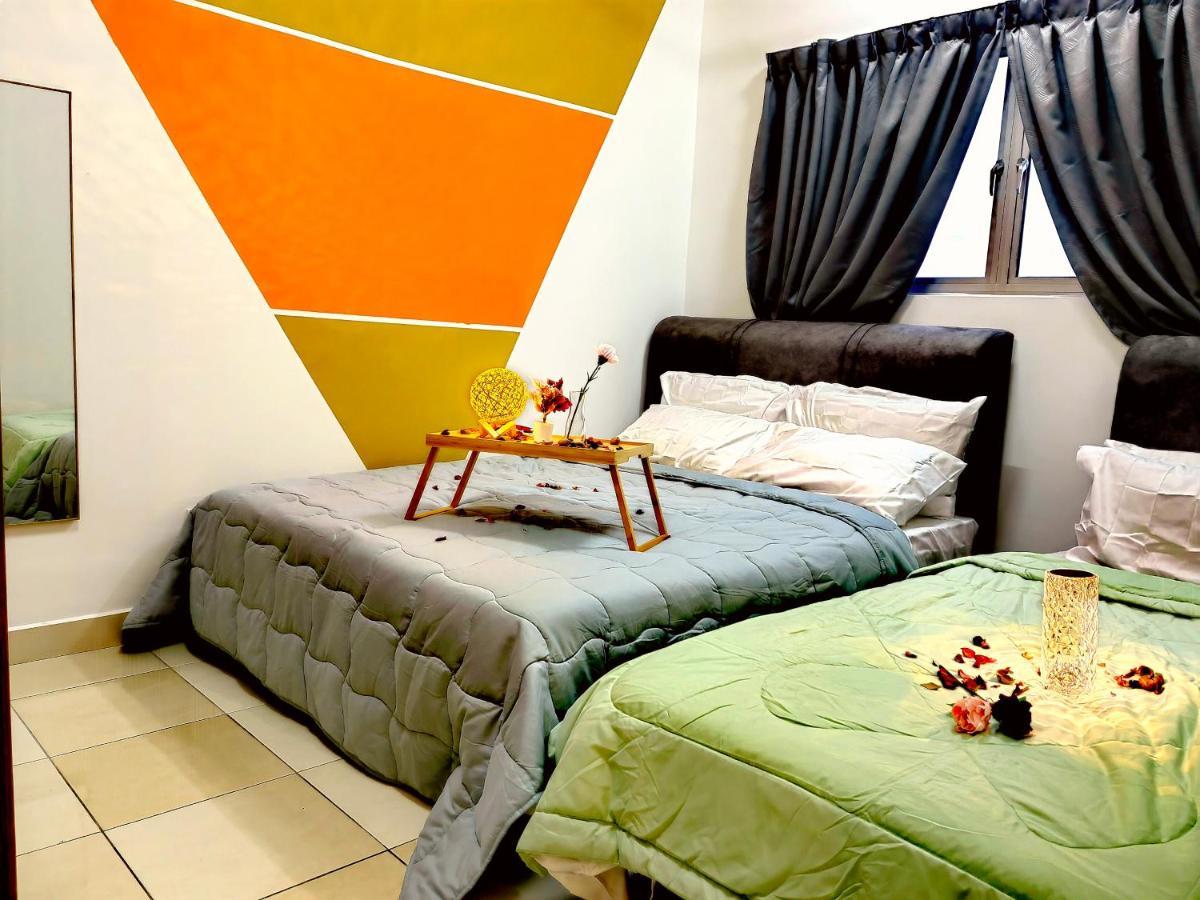 Alanis Residence 7 Pax @ Sepang Klia Kota Warisan Екстериор снимка